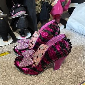 Sequin Bow Women's Shoes - Pink and Black-N w/out box.